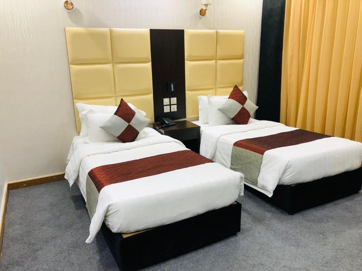 M Platinum Hotel Médine Extérieur photo